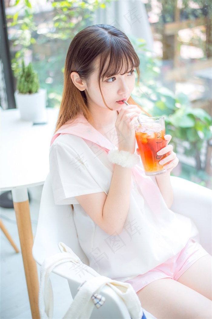 brazzers性丰满欧美