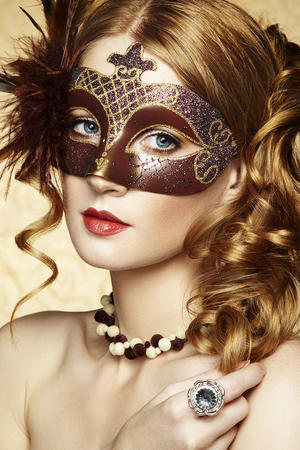 迷人的小保姆高清版