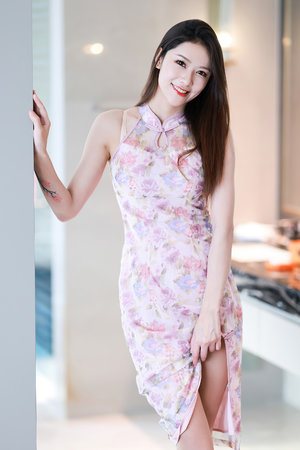 老公上班后父亲在家