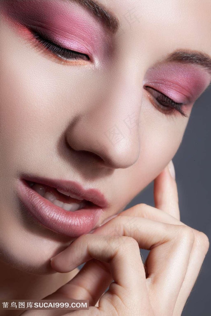 六个瑞典女孩在伊比沙