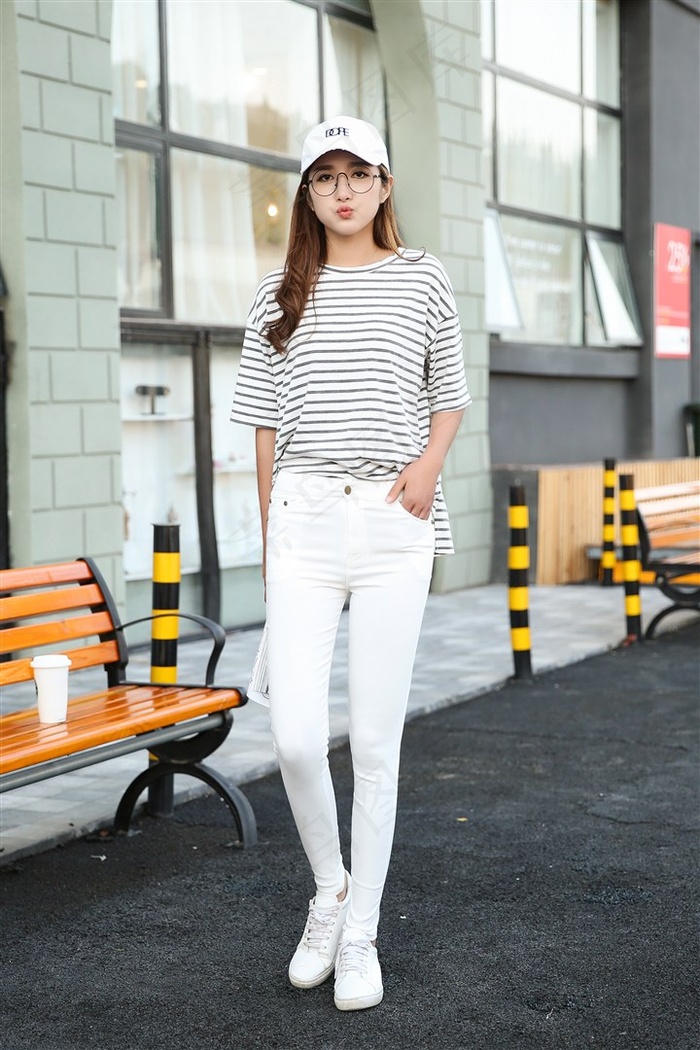 日韩欧美无卡免费视频