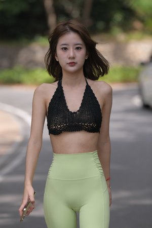 日b视频在线观看