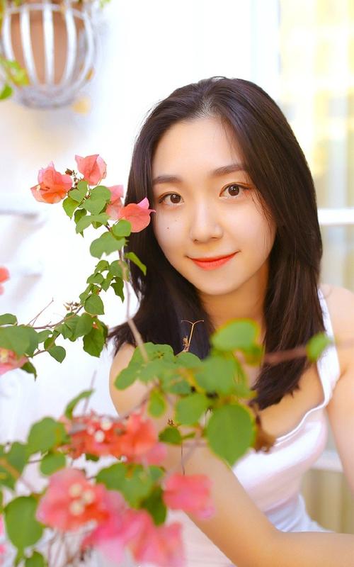 迈开腿让我看看你的草莓情结